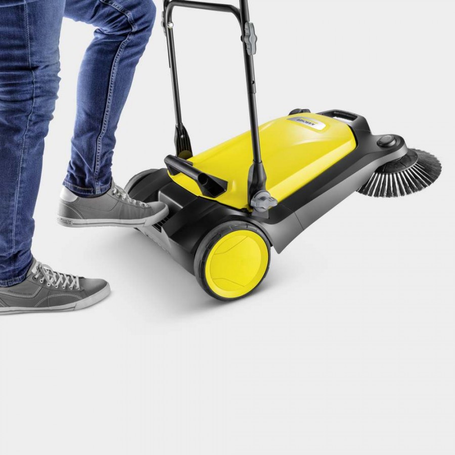 Karcher S4 Twin Push Sweeper 1.766362.0